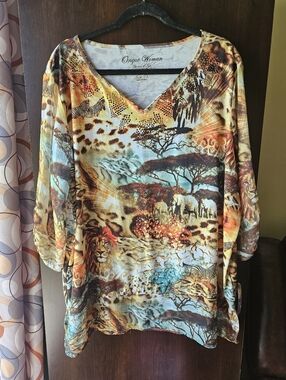 Onque Woman Multicolor V-Neck Safari Animal Print Tunic Size 2X